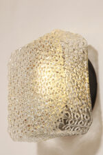 Szklany masywny fakturowy przeźroczysto lodowy kwadratowy jednopunktowy kinkiet/lampa ścienna z czarnym uchwytem z tworzywa, RZB (Rudolf Zimmermann Bamberg) Leuchten, Niemcy, lata 70. - obrazek 22