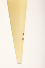 Duża (42 cm)smukła lampa ścienna/kinkiet ze szklanym dwuwarstwowym  jasnożółtym matowym kloszem osadzonym na metalowej oprawie, Steinhauer, Holandia, po 2000 roku - obrazek 24