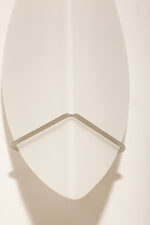 Bardzo duża (70 cm) dwupunktowa lampa ścienna/kinkiet w kształcie półksiężyca ze szklanym matowym mlecznobiałym dwuwarstwowym kloszem, Metal-Lux, Włochy, około 2000 roku - obrazek 27