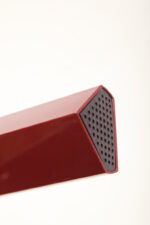 Smukła metalowa postmodernistyczna czarna lampa podłogowa Collona (Caltha) z regulowaną wysokością burgundowej głowicy, Gianfranco Frattini dla firmy Luci, Włochy, projekt z 1981 roku - obrazek 16