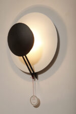 Okrągła metalowa jednopunktowa biało-czarna lampa ścienna/kinkiet, Model Vega 3365/33, projekt Luciano Cesaro i Fabio Amico dla firmy Tre Ci Luce, Włochy, wzór z 1985 roku - obrazek 5