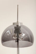 Dwupunktowa filigranowa lampa podłogowa z regulowaną wysokością jasnoszarego klosza z lekkiego półprzepuszczalnego tworzywa/akrylu i metalową grafitową podstawą, Space Age, Gepo, Holandia, lata 70. - obrazek 44