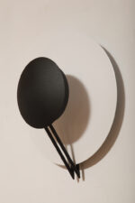 Okrągła metalowa jednopunktowa biało-czarna lampa ścienna/kinkiet, Model Vega 3365/33, projekt Luciano Cesaro i Fabio Amico dla firmy Tre Ci Luce, Włochy, wzór z 1985 roku - obrazek 6