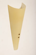 Duża (42 cm)smukła lampa ścienna/kinkiet ze szklanym dwuwarstwowym  jasnożółtym matowym kloszem osadzonym na metalowej oprawie, Steinhauer, Holandia, po 2000 roku - obrazek 6