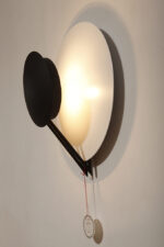 Okrągła metalowa jednopunktowa biało-czarna lampa ścienna/kinkiet, Model Vega 3365/33, projekt Luciano Cesaro i Fabio Amico dla firmy Tre Ci Luce, Włochy, wzór z 1985 roku - obrazek 7