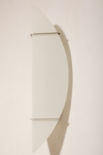 Bardzo duża (70 cm) dwupunktowa lampa ścienna/kinkiet w kształcie półksiężyca ze szklanym matowym mlecznobiałym dwuwarstwowym kloszem, Metal-Lux, Włochy, około 2000 roku - obrazek 6