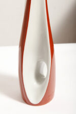 Porcelanowy brązowo-biały wazon "Kręcony" na pojedynczy kwiatek, ręcznie malowanym z ażurowym prześwitem, Polish New Look, Zakłady Porcelany Stołowej Ćmielów, lata 60. - obrazek 11