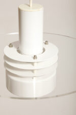 Metalowa jednopunktowa biała lampa wisząca/sufitowa z przeźroczystym okręgiem z pleksiglasu, HORN, typ 740, Dania, lata 70/80. - obrazek 17