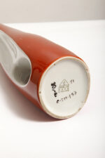 Porcelanowy brązowo-biały wazon "Kręcony" na pojedynczy kwiatek, ręcznie malowanym z ażurowym prześwitem, Polish New Look, Zakłady Porcelany Stołowej Ćmielów, lata 60. - obrazek 16