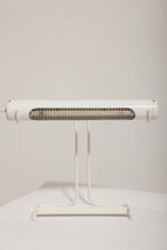 Biała duża jednopunktowa metalowa industrialna lampa biurkowa ze zdejmowanym kloszem z jarzeniówką, Woja Holland, Holandia, lata 80. - obrazek 22