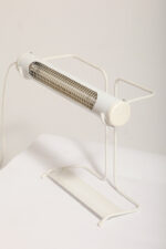 Biała duża jednopunktowa metalowa industrialna lampa biurkowa ze zdejmowanym kloszem z jarzeniówką, Woja Holland, Holandia, lata 80. - obrazek 3