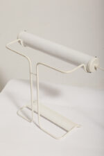 Biała duża jednopunktowa metalowa industrialna lampa biurkowa ze zdejmowanym kloszem z jarzeniówką, Woja Holland, Holandia, lata 80. - obrazek 34