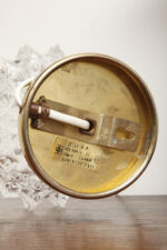 Dwie jednopunktowe metalowe lampki biurkowe/nocne/kinkiety ze szklanymi grubo ciętymi kloszami i podstawami w kolorze starego złota, Lustry Kamenický Šenov, Czechosłowacja, lata 60. - obrazek 60