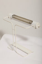 Biała duża jednopunktowa metalowa industrialna lampa biurkowa ze zdejmowanym kloszem z jarzeniówką, Woja Holland, Holandia, lata 80. - obrazek 7