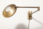 Jednopunktowa w kolorze starego złota metalowa lampa ścienna/kinkiet ze ściemniaczem, z ruchomym łamanym ramieniem i ruchomym okrągłym kloszem, Relco, Włochy, lata 80/90. - obrazek 17