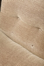 Niski fotel/mała sofa "Amanta" z konstrukcją z brązowego tworzywa i poduchami pokrytymi materiałem w kratkę w kolorze biszkoptowym, projekt Mario Bellini dla B&B Italia, lata 70. - obrazek 48
