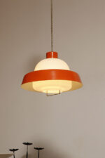 Metalowa jednopunktowa pomarańczowa lampa wisząca/sufitowa z mlecznobiałym szklanym kloszem i możliwością regulacji długości zwisu, Czechosłowacja, lata 60. - obrazek 22