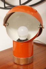 Pomarańczowa jednopunktowa metalowa lampa biurkowa/kinkiet "Pac-Man"/"Kosmonauta", projekt Pavel Grus dla Kamenický Šenov, Czechosłowacja lata 60. - obrazek 30
