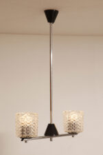 Dwupunktowa chromowana lampa sufitowa z dwoma fakturowymi szklanymi kloszami i czarnymi lakierowanymi w połysku wykończeniami z tworzywa, Lidokov, Czechosłowacja, lata 70. - obrazek 4