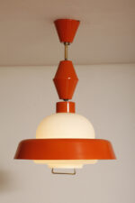Metalowa jednopunktowa pomarańczowa lampa wisząca/sufitowa z mlecznobiałym szklanym kloszem i możliwością regulacji długości zwisu, Czechosłowacja, lata 60. - obrazek 4