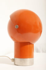 Pomarańczowa jednopunktowa metalowa lampa biurkowa/kinkiet "Pac-Man"/"Kosmonauta", projekt Pavel Grus dla Kamenický Šenov, Czechosłowacja lata 60. - obrazek 8