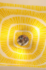 Żółto-biała kwadratowa szklana trzypunktowa lampa sufitowa „Parasolka” z geometrycznym wzorem, Napako, Czechosłowacja, lata 60. - obrazek 9