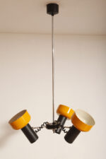 Trzypunktowa metalowa lampa wisząca/sufitowa ruchomymi żółtymi kloszami, projekt Josef Hůrka dla Napako, Czechosłowacja, lata 60. - obrazek 10